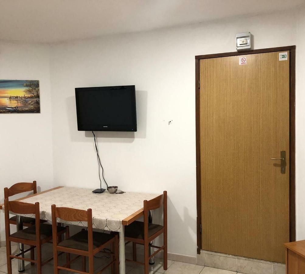 Apartmaji Carpaccio Koper Apartment Екстериор снимка